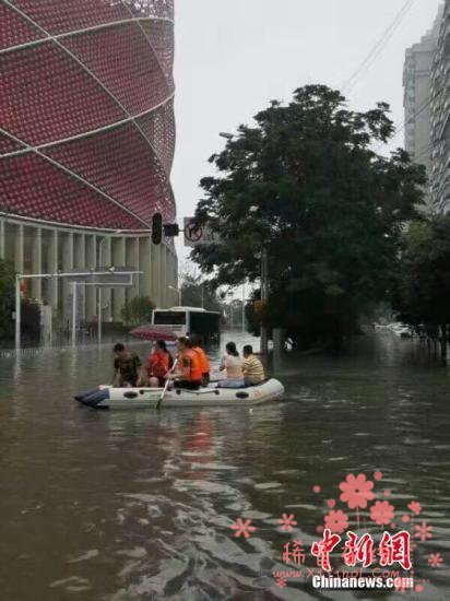 民政部：强降雨致长江中下游11省181人死亡失踪